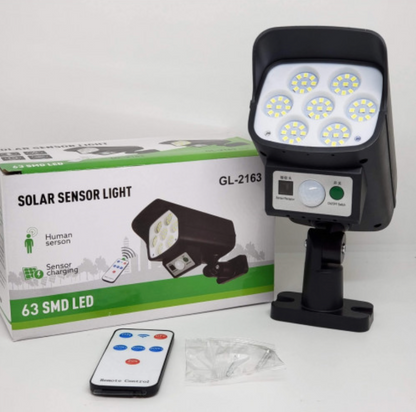 📷☀️ Luz Solar de Seguridad 2 en 1 con Sensor de Movimiento (Cámara Falsa Realista) 🚨💡 | 77 LED • IP65 • Control Remoto 🎛️